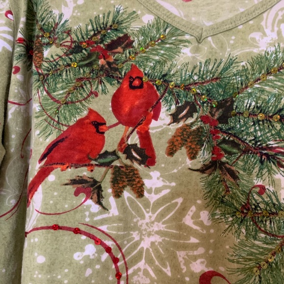 Collections Etc V Neck 3/4 Sleeve Green Blouse with Cardinal Design Size XL - Picture 5 of 8